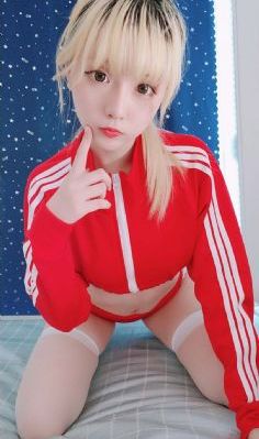 尿出来的小便烫热_高清免费全集观看
