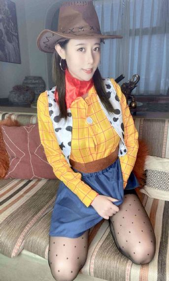 欧美丝袜性爱在线直播_BD韩语免费观看